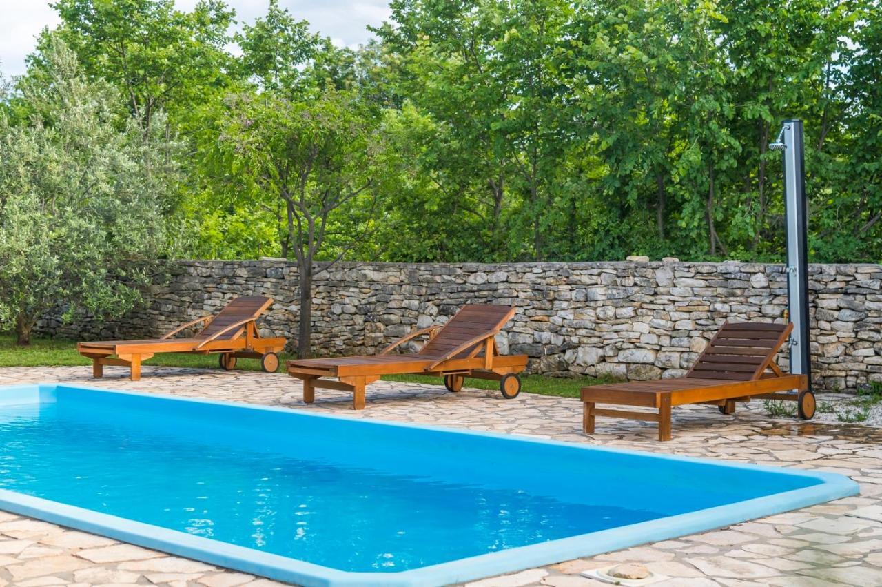 Villa Daja - Adriatic Luxury Villas Oklaj ภายนอก รูปภาพ