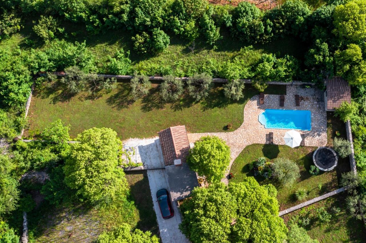 Villa Daja - Adriatic Luxury Villas Oklaj ภายนอก รูปภาพ